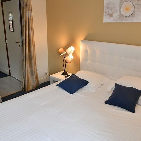 Hotel Le Renaissance Aurillac Zewnętrze zdjęcie